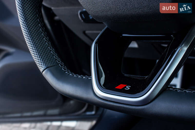 Внедорожник / Кроссовер Audi SQ5 2025 в Львове