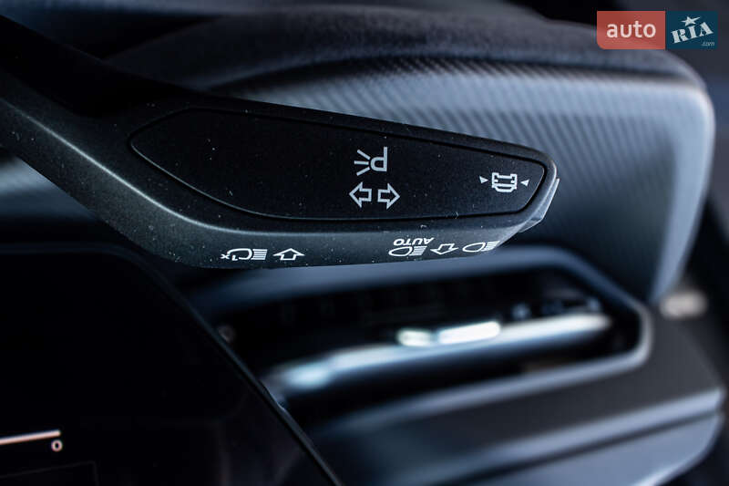 Внедорожник / Кроссовер Audi SQ5 2025 в Львове