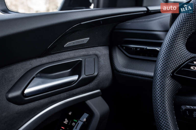 Внедорожник / Кроссовер Audi SQ5 2025 в Львове