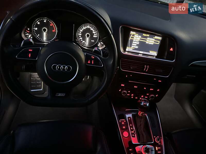 Внедорожник / Кроссовер Audi SQ5 2014 в Белой Церкви