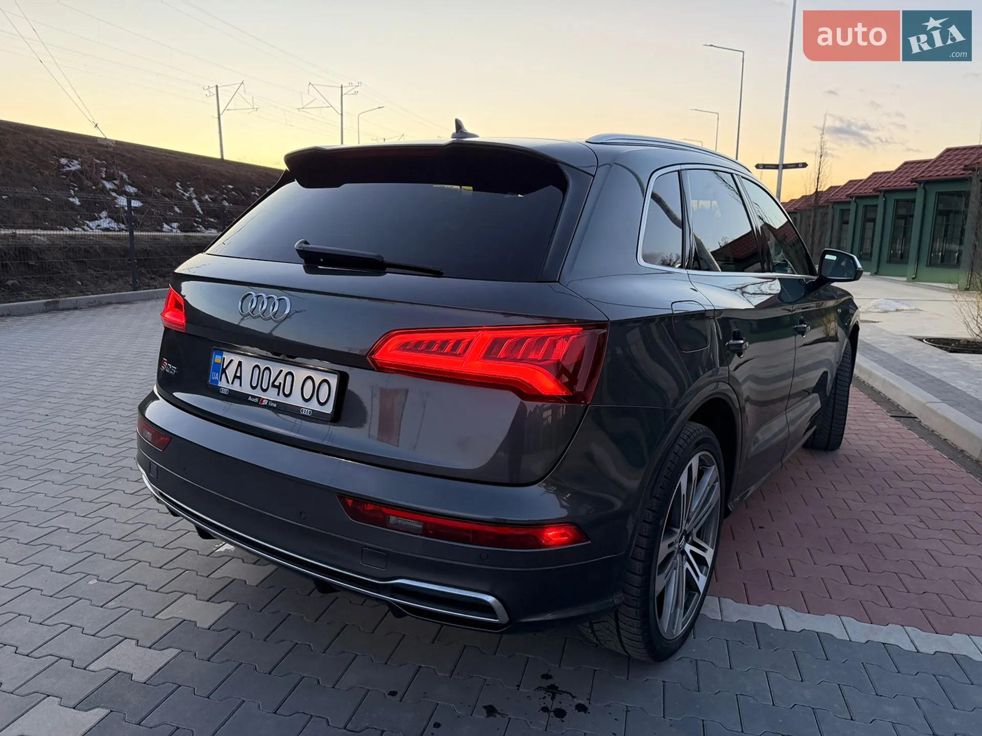 2018 Audi SQ5 - мініатюра 8