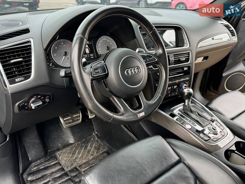 Внедорожник / Кроссовер Audi SQ5 2015 в Киеве