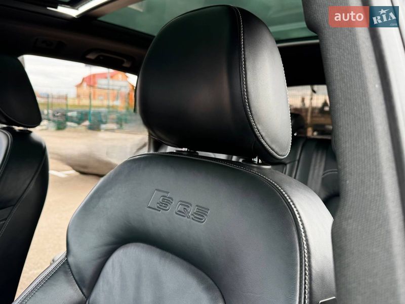 Внедорожник / Кроссовер Audi SQ5 2015 в Киеве
