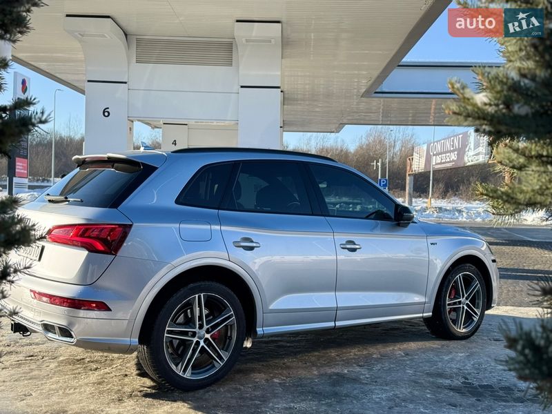 Внедорожник / Кроссовер Audi SQ5 2018 в Львове