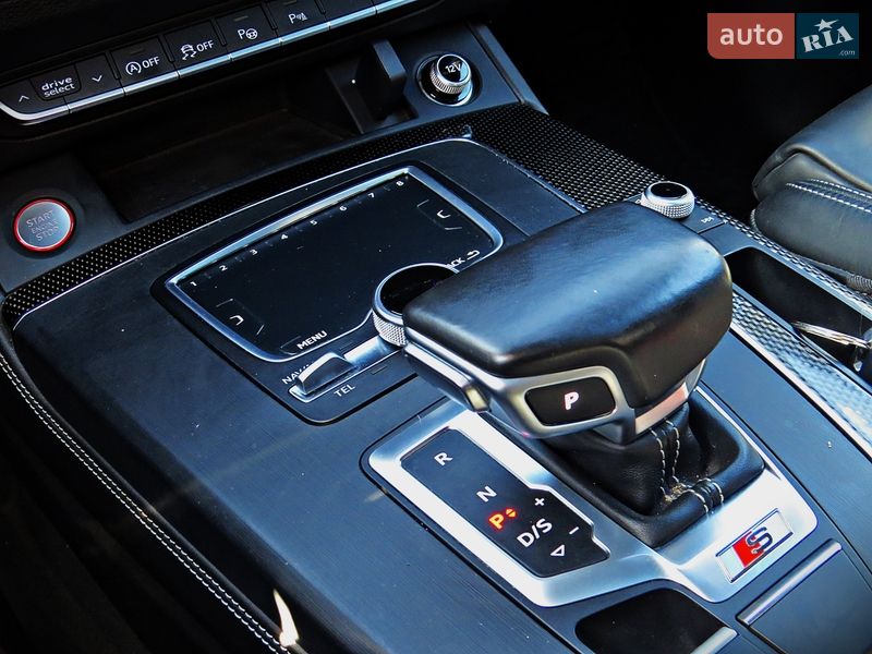 Внедорожник / Кроссовер Audi SQ5 2018 в Черкассах