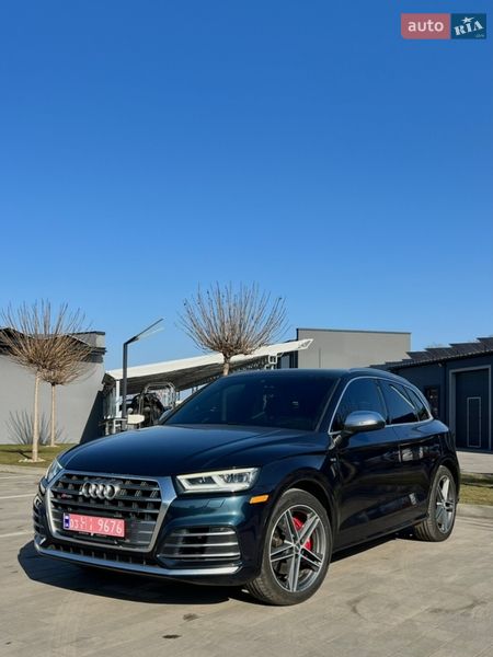 Внедорожник / Кроссовер Audi SQ5 2017 в Луцке