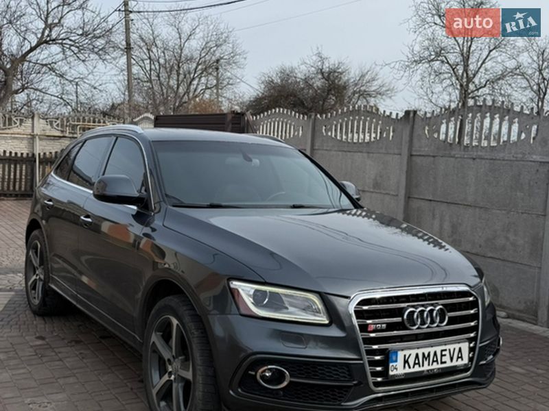 Audi SQ5 2015 Audi SQ5 2015