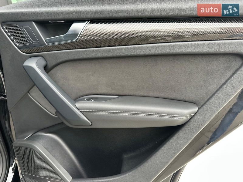 Позашляховик / Кросовер Audi SQ5 2022 в Львові