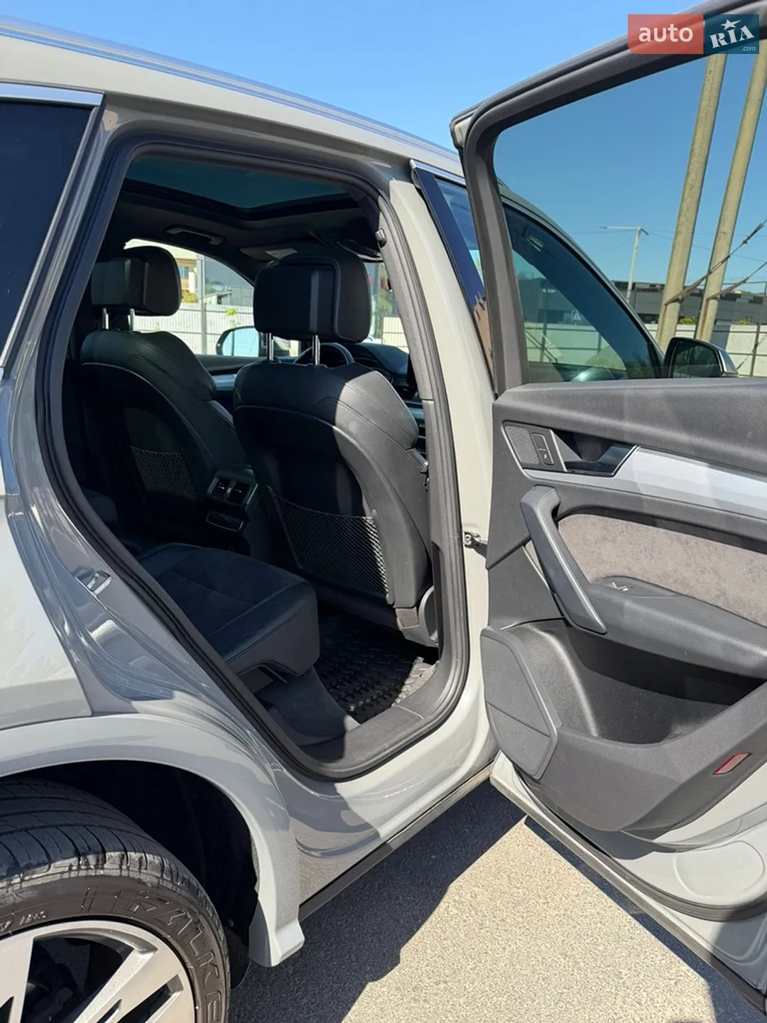 2019 Audi SQ5 - мініатюра 18