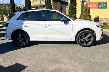 Внедорожник / Кроссовер Audi SQ5 2019 в Киеве