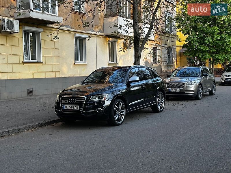 Внедорожник / Кроссовер Audi SQ5 2013 в Кривом Роге