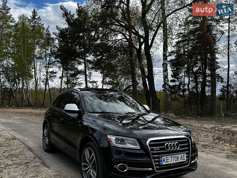 Внедорожник / Кроссовер Audi SQ5 2013 в Кривом Роге