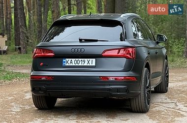 Внедорожник / Кроссовер Audi SQ5 2017 в Киеве