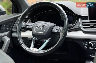 Внедорожник / Кроссовер Audi SQ5 2017 в Киеве