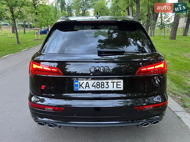 Позашляховик / Кросовер Audi SQ5 2020 в Києві