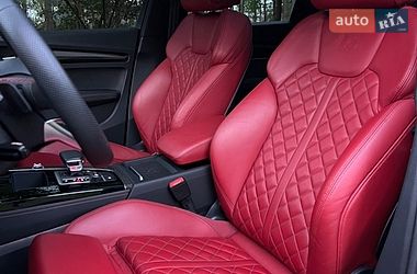 Позашляховик / Кросовер Audi SQ5 2020 в Києві