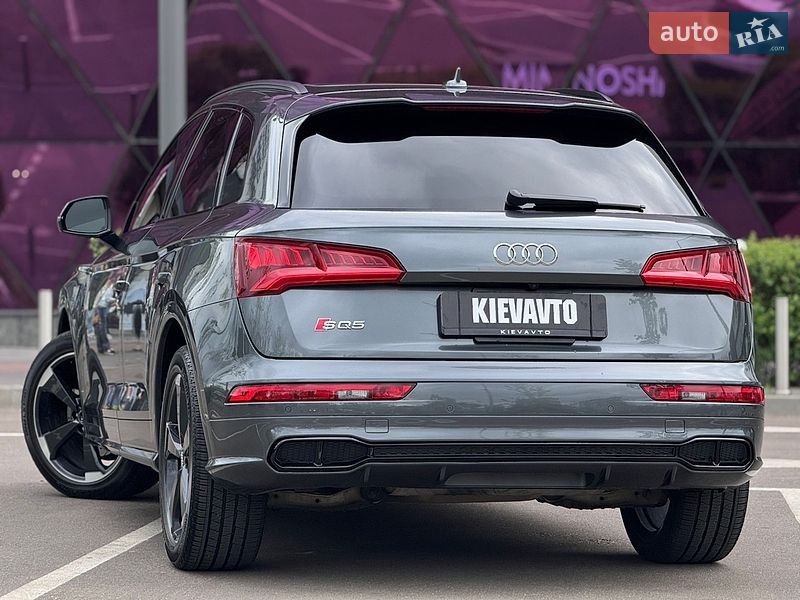 Внедорожник / Кроссовер Audi SQ5 2019 в Киеве