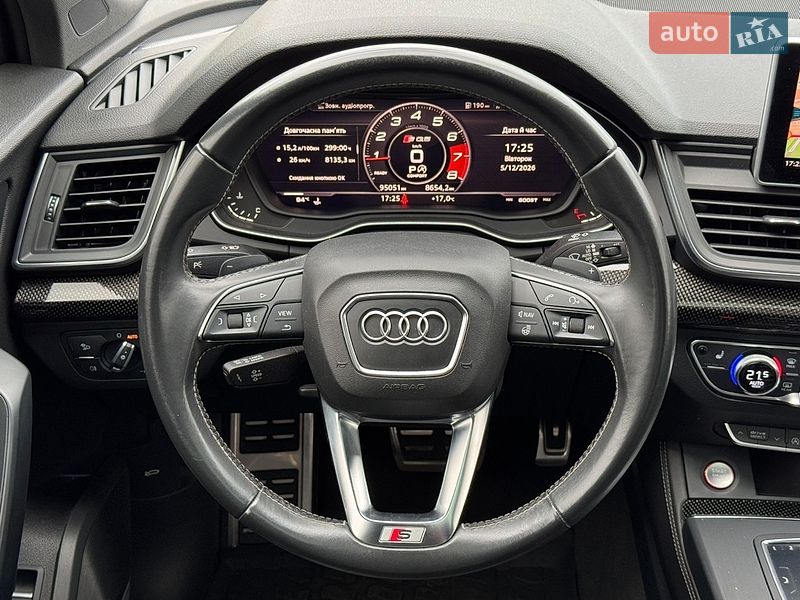 Внедорожник / Кроссовер Audi SQ5 2019 в Киеве