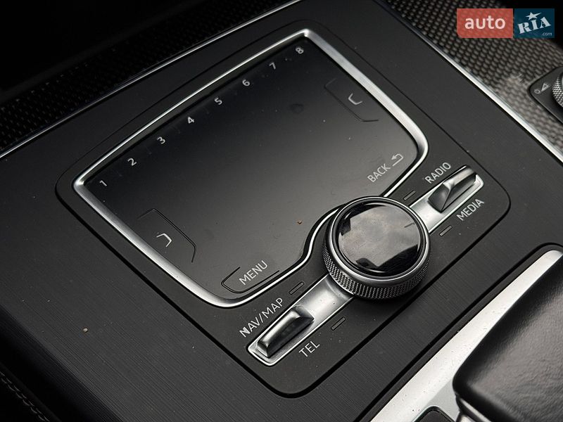 Внедорожник / Кроссовер Audi SQ5 2019 в Киеве