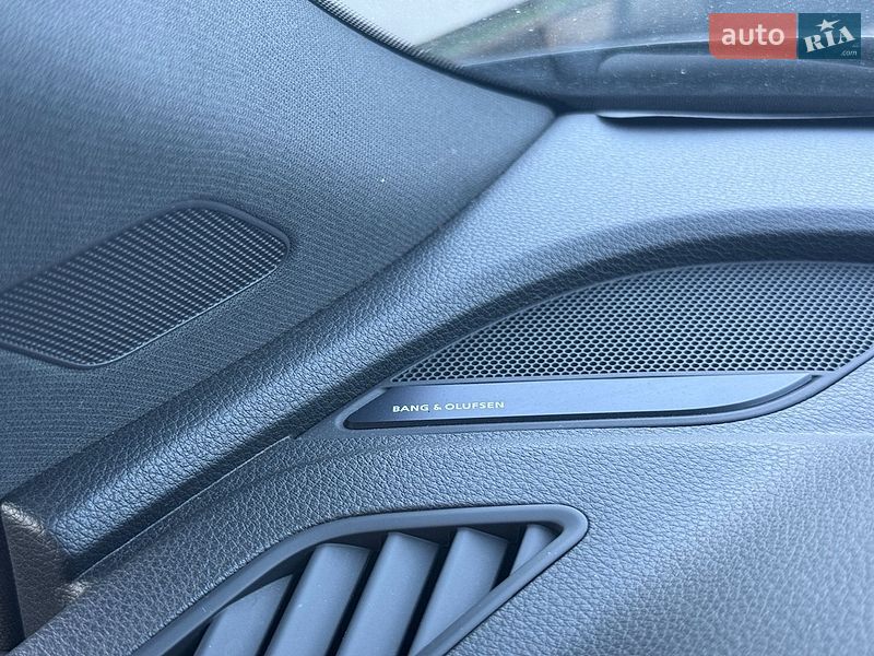 Внедорожник / Кроссовер Audi SQ5 2018 в Киеве
