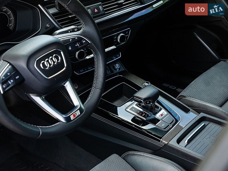 Позашляховик / Кросовер Audi SQ5 2021 в Дніпрі