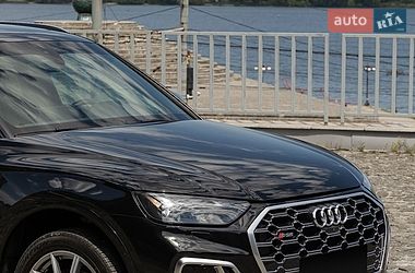 Позашляховик / Кросовер Audi SQ5 2021 в Дніпрі
