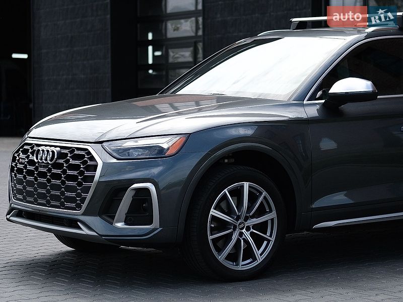 Внедорожник / Кроссовер Audi SQ5 2021 в Ровно