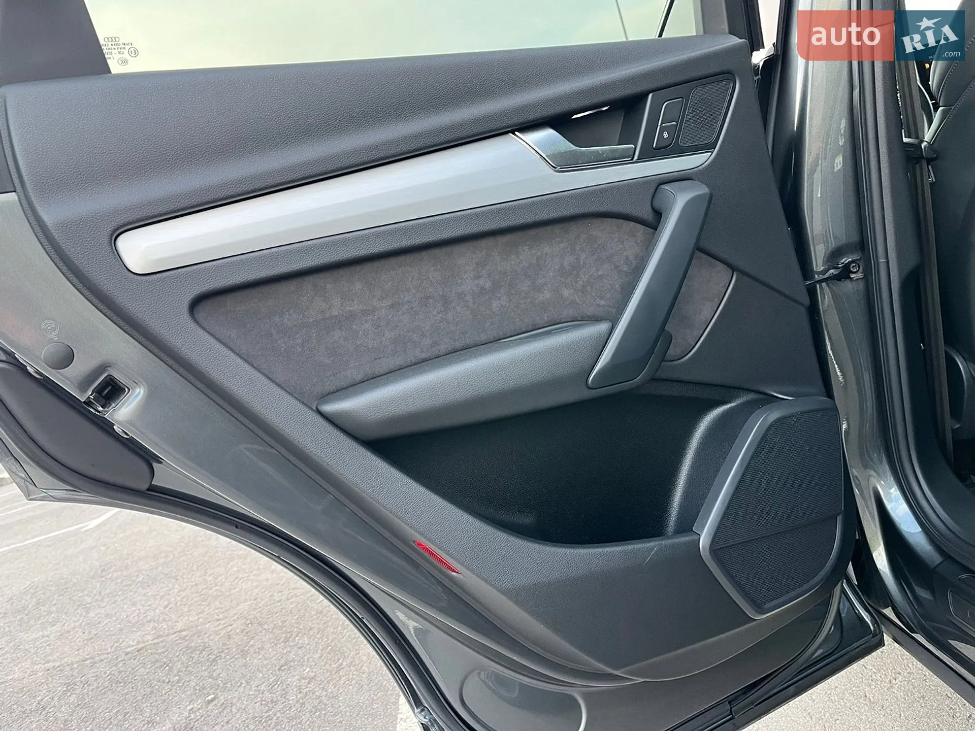 2019 Audi SQ5 - мініатюра 15