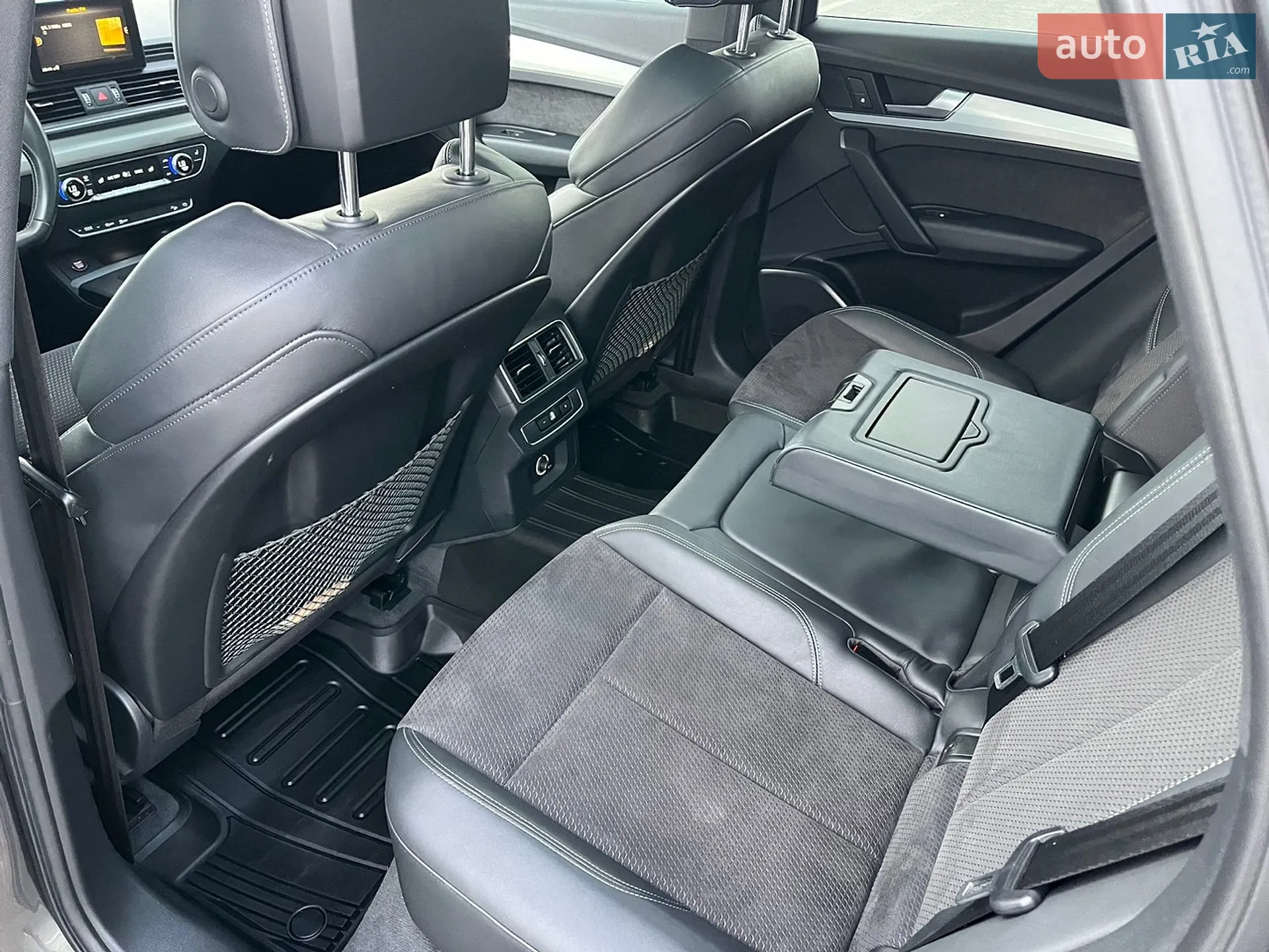 2019 Audi SQ5 - мініатюра 16