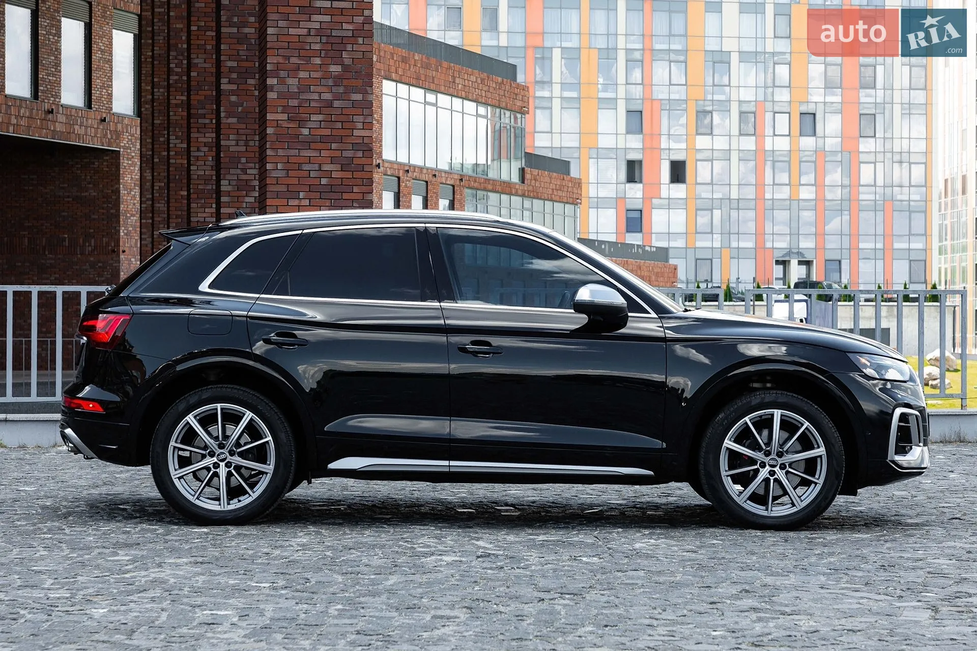 2021 Audi SQ5 - мініатюра 18