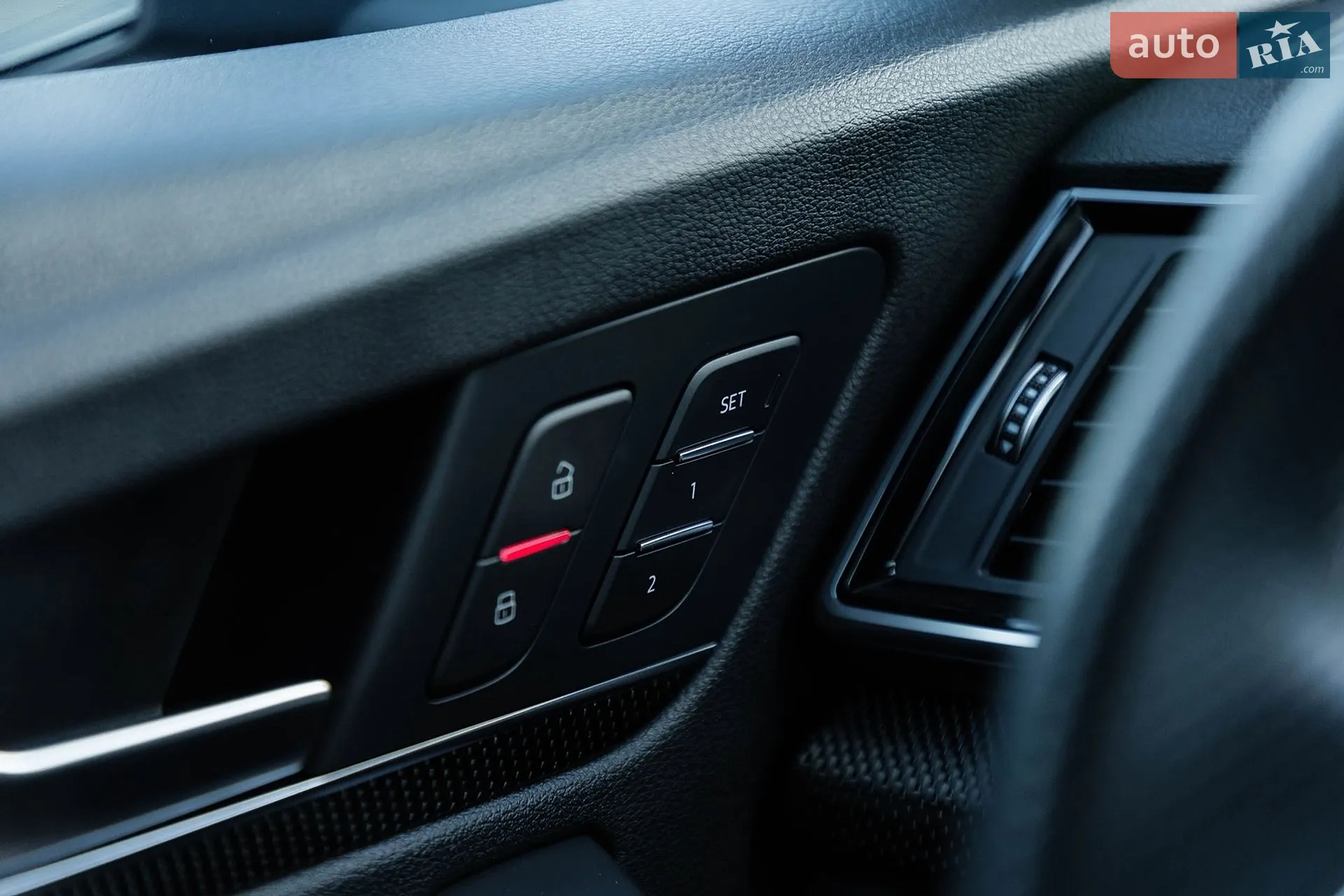 2021 Audi SQ5 - мініатюра 91