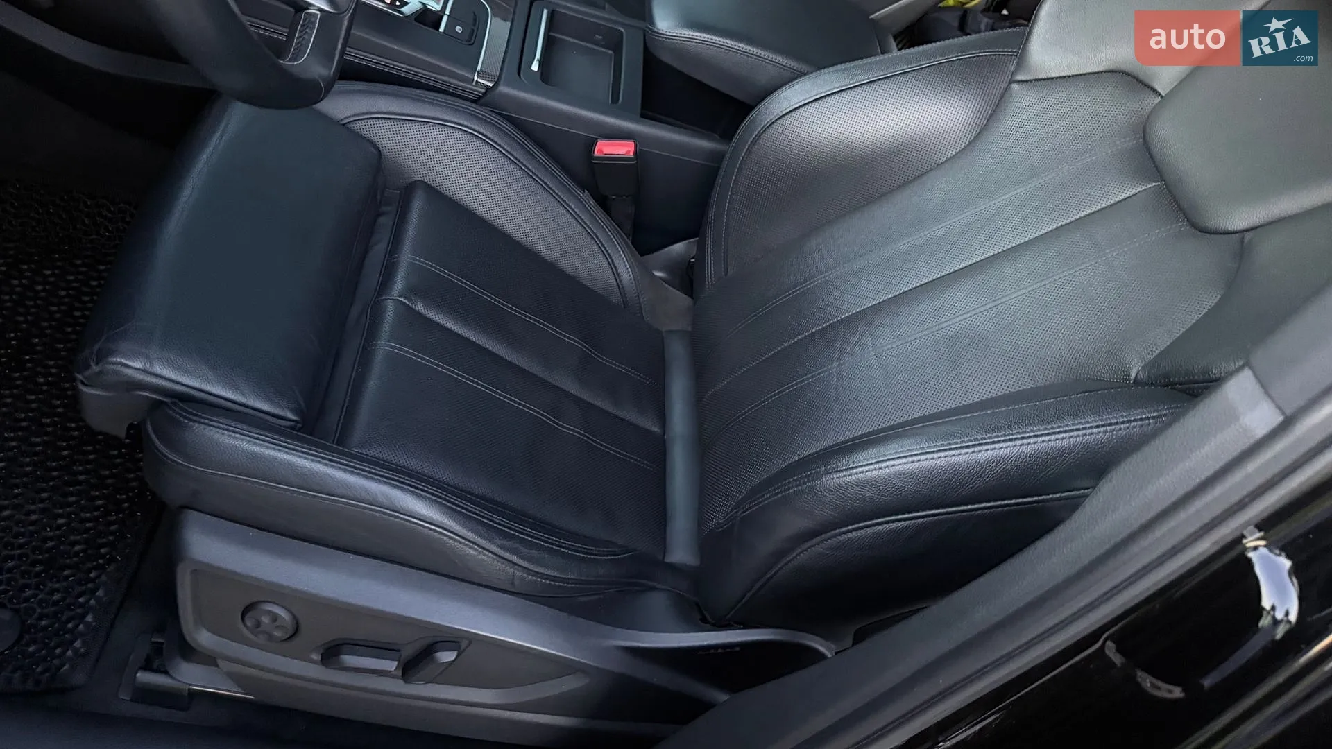 2018 Audi SQ5 - мініатюра 18