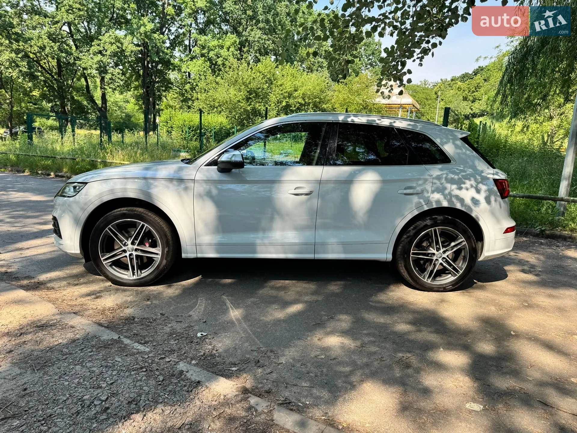2019 Audi SQ5 - мініатюра 5
