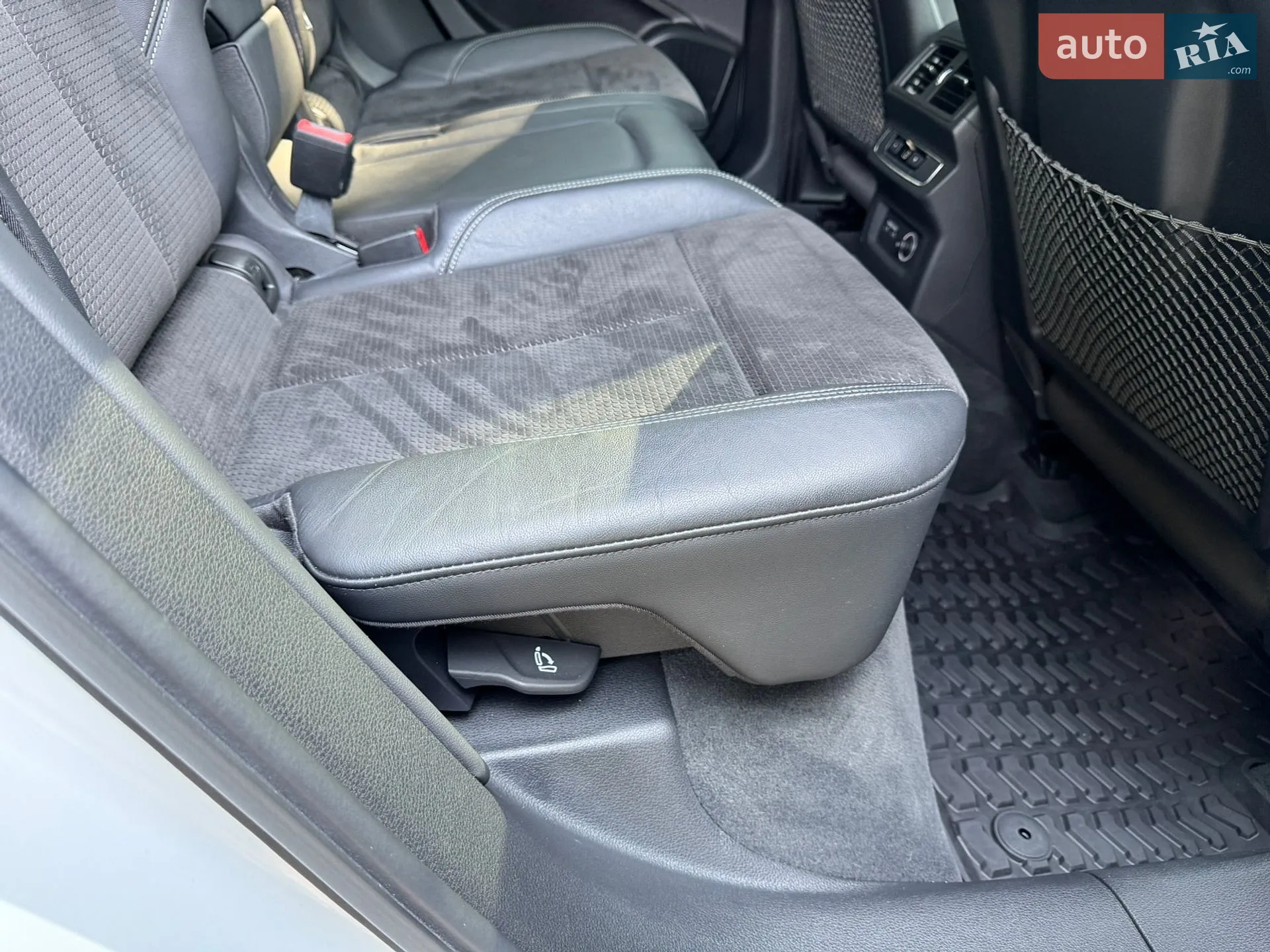 2019 Audi SQ5 - мініатюра 34
