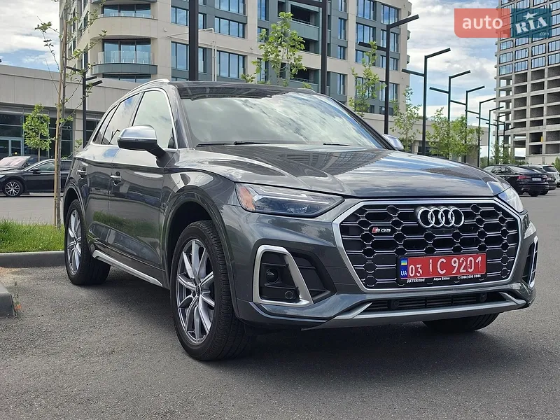Audi SQ5 2022