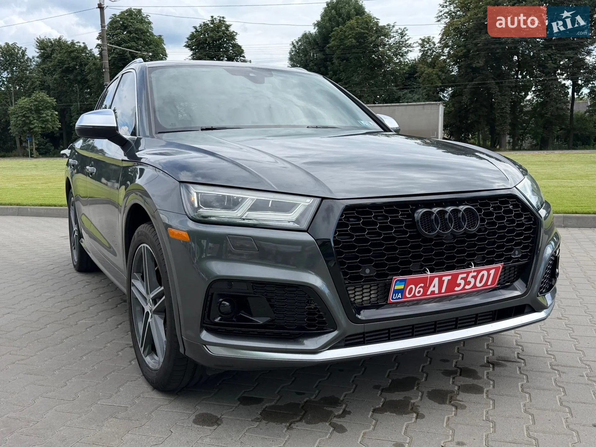 2019 Audi SQ5 - мініатюра 4