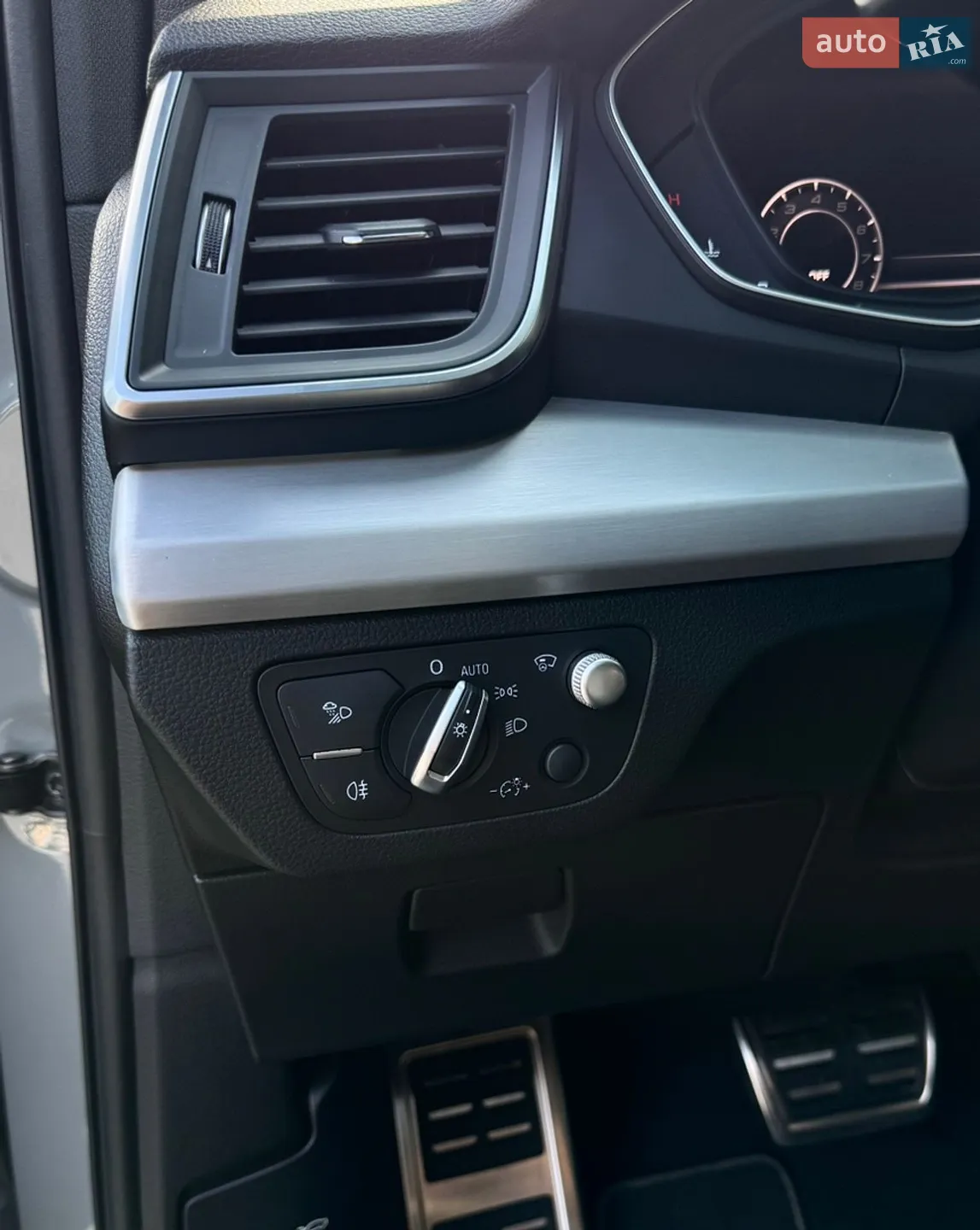 2019 Audi SQ5 - мініатюра 17
