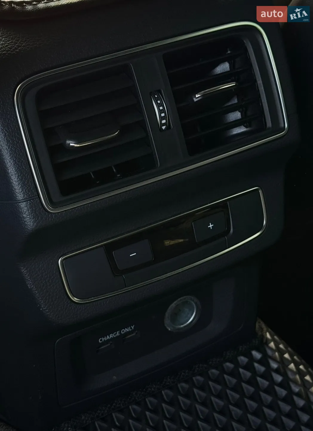 2019 Audi SQ5 - мініатюра 18
