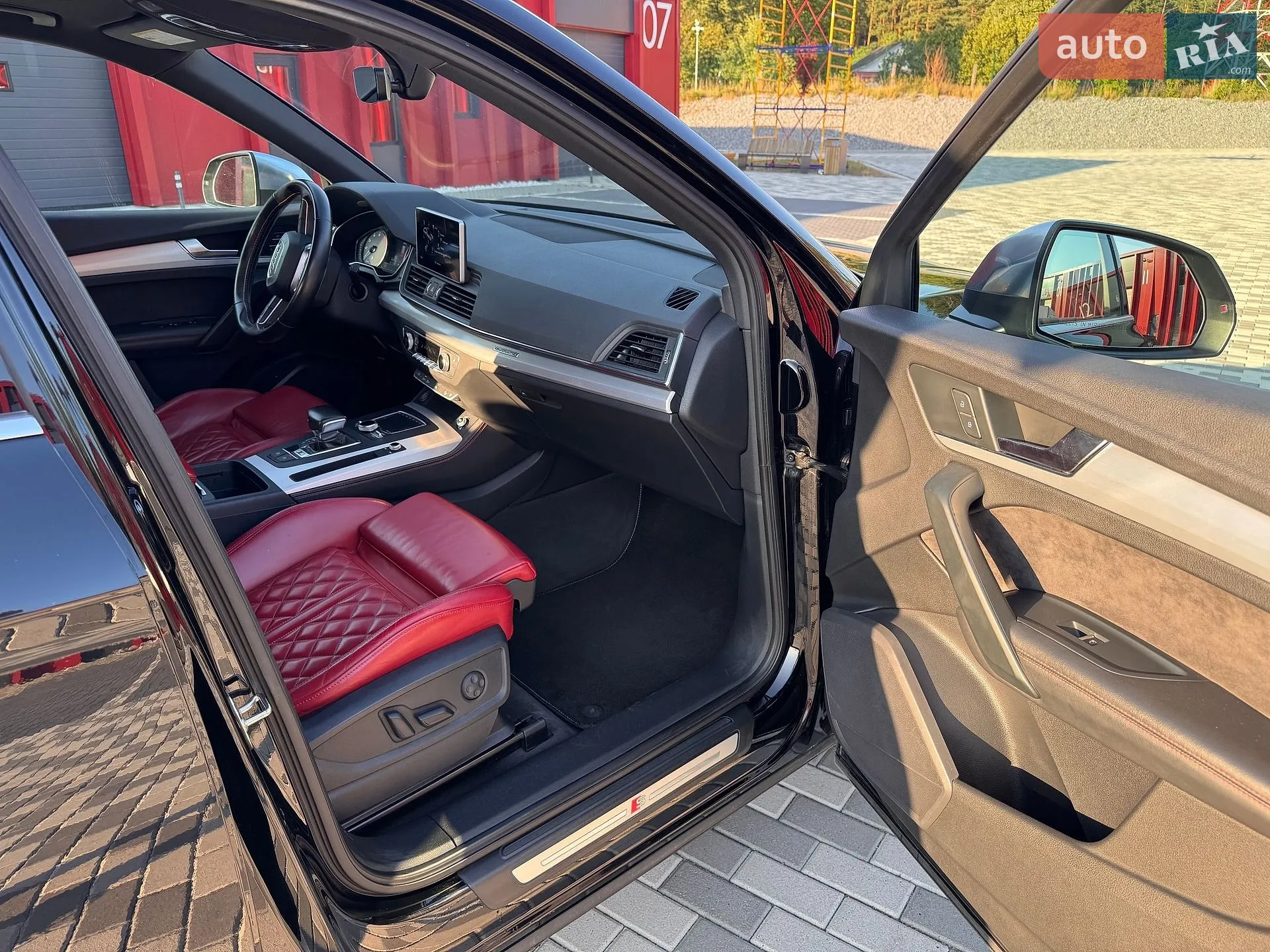 2017 Audi SQ5 - мініатюра 32