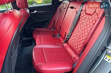 Внедорожник / Кроссовер Audi SQ5 2018 в Киеве