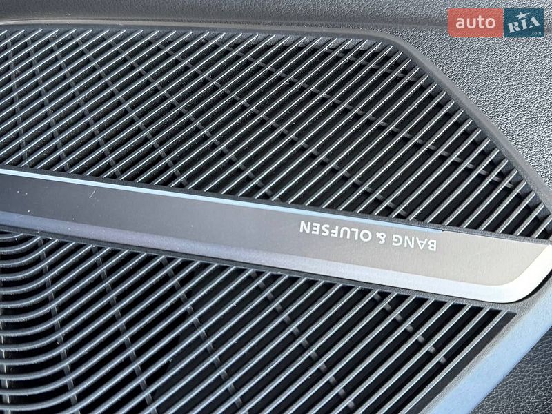 Внедорожник / Кроссовер Audi SQ5 2018 в Киеве