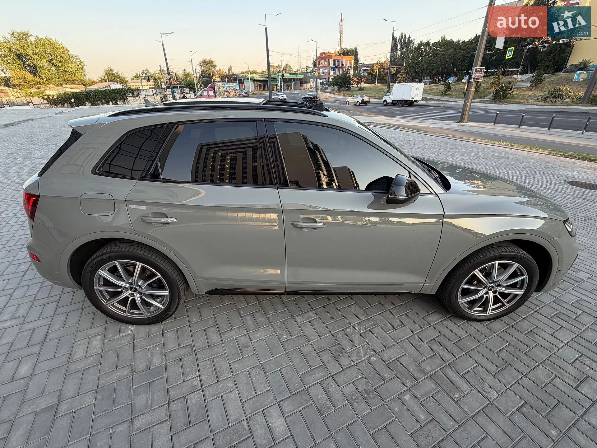 2022 Audi SQ5 - мініатюра 8