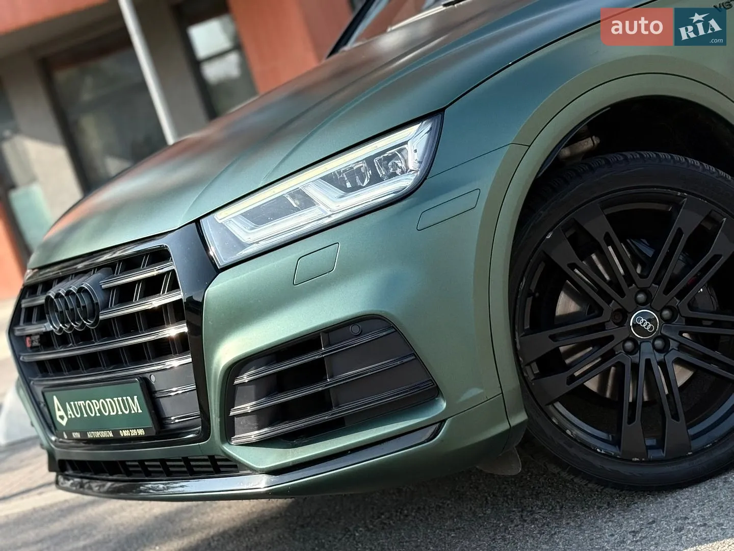2017 Audi SQ5 - мініатюра 18