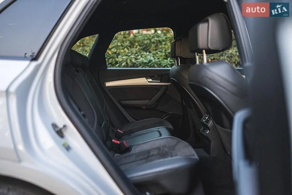 2019 Audi SQ5 - мініатюра 105