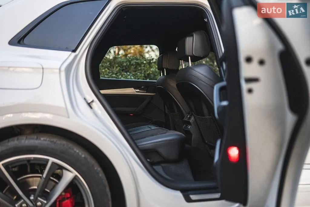 2019 Audi SQ5 - мініатюра 106
