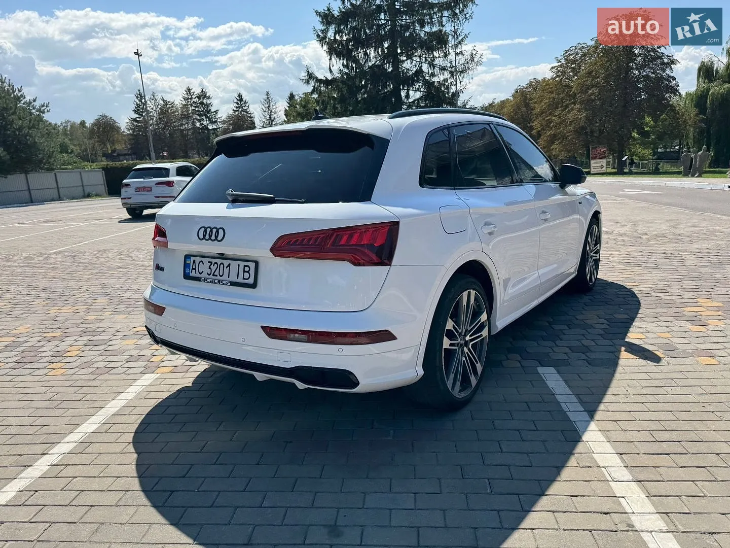 2018 Audi SQ5 - мініатюра 8