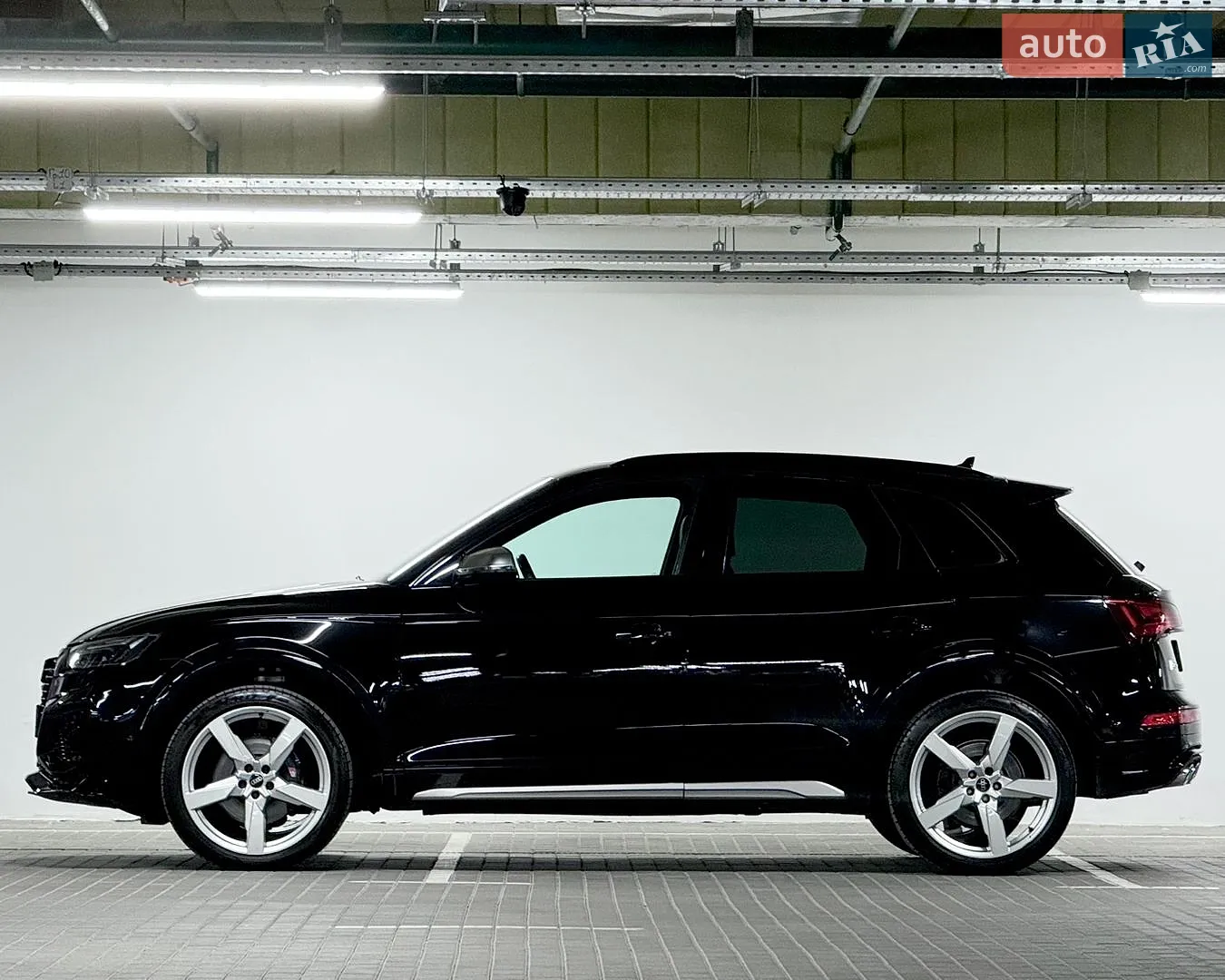 2020 Audi SQ5 - мініатюра 8
