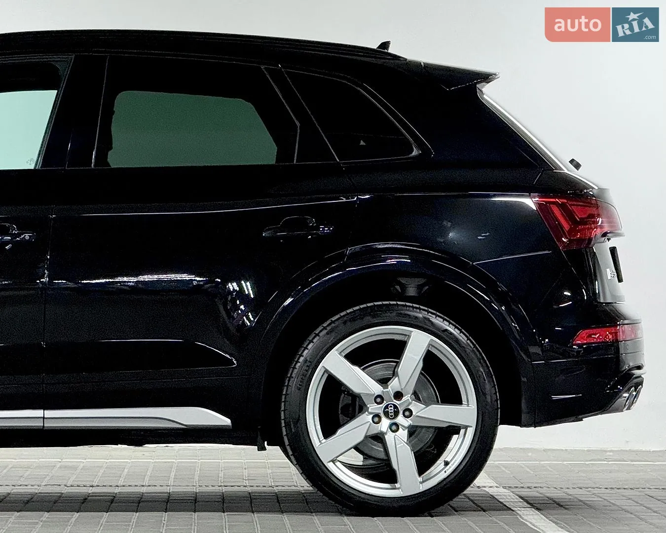 2020 Audi SQ5 - мініатюра 10