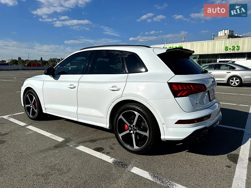 Audi SQ5 2019