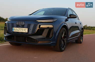 Внедорожник / Кроссовер Audi SQ6 e-tron 2024 в 